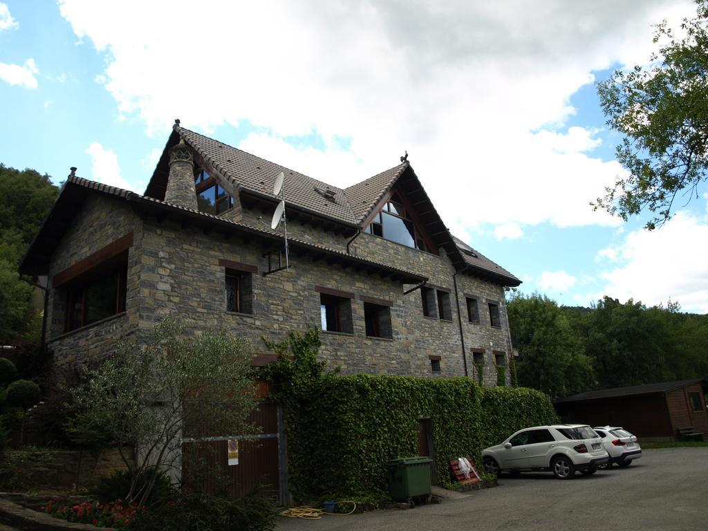 Wecamp Pirineos 호텔 볼타나 외부 사진